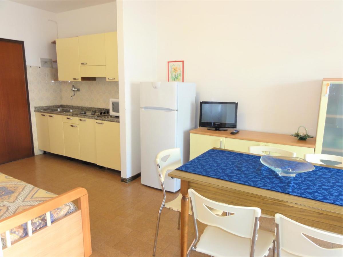 Villa Palma - Appartamenti Bibione Szoba fotó